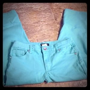 Turquoise capris